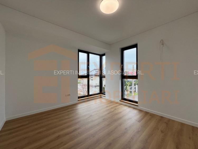 Casa P+1, situata in zona PALAZU MARE - 9