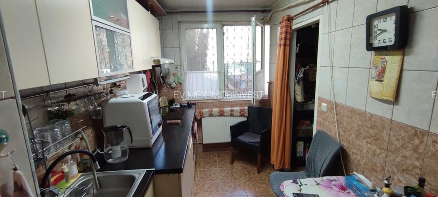 Camil Ressu- Ambrozie  vanzare ap. 3 cam bloc 4 etaje - 11