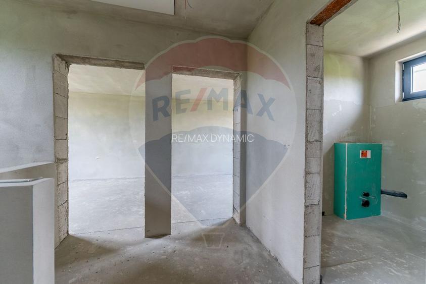 Apartament cu terasă și 2 locuri de parcare • Complex nou-central - 19