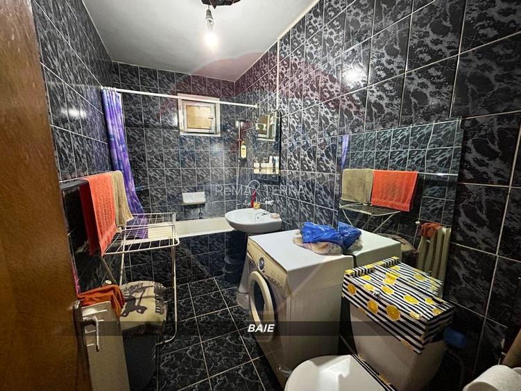 DE VANZARE: Apartament cu 2 camere în zona Independentei - 9