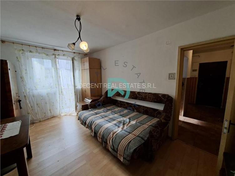 Apartament 3 camere Astra, decomandat, etaj intermediar,Calea Bucuresti - 3
