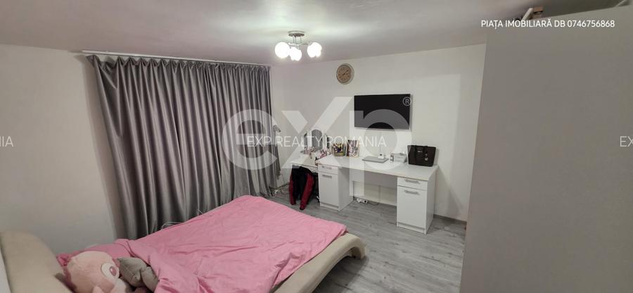 Apartament 2 Camere Decomandat – Micro 4, Târgoviște – foarte spațios - 4