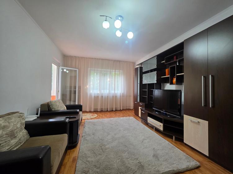 Berceni - Inchiriere apartament luminos 2 camere - decomandat! PARCARE !