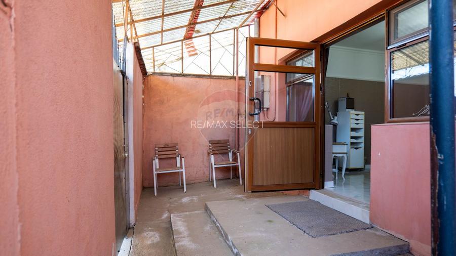 Afumati - vanzare casa si anexe cu teren intravilan, suprafata 700 mp - 22