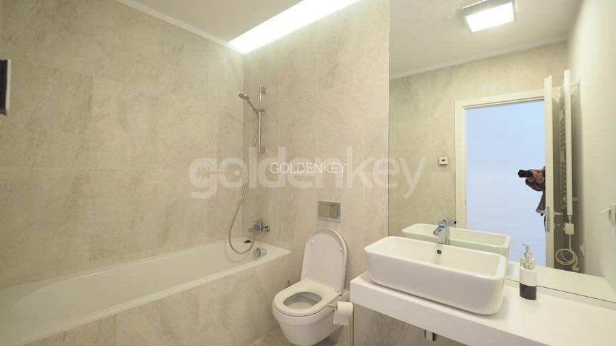 Apartament modern cu 5 camere | vedere spre lac | 2 garaje - 16