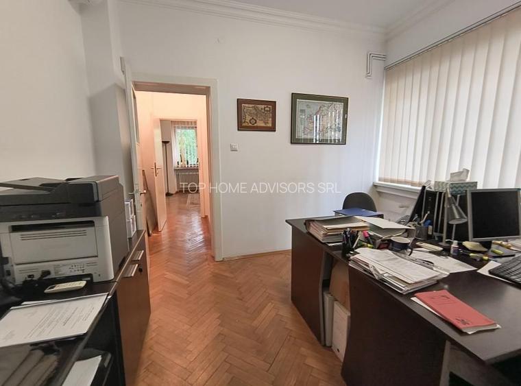 Dacia- Piata Spaniei- Birou - 11