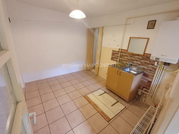 Vanzare casa, zona centrala - Imobiliare MAXICONFORT - 5