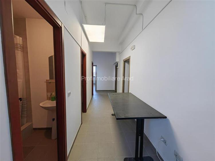 Cazare muncitori la 23 RON zi / pers - 13