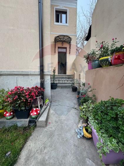 Casa stil boieresc,zona centrala, teren 450mp, comision zero - 35