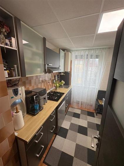 Apartament 2 camere si balcon zona Rahova