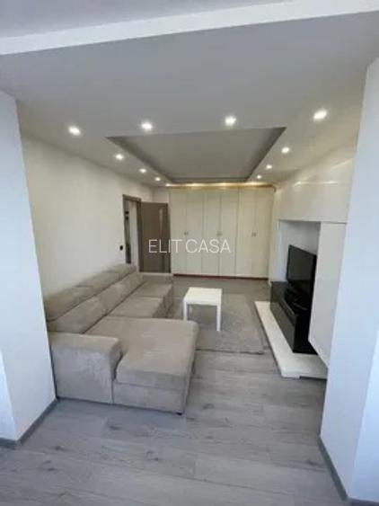 Apartament cu 2 camere IMPECABIL, ZONA PODU ROS - 2