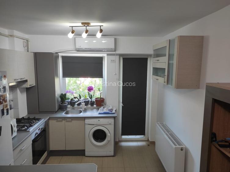 Proprietar . Vând apartament 2 camere, Bacau - 10