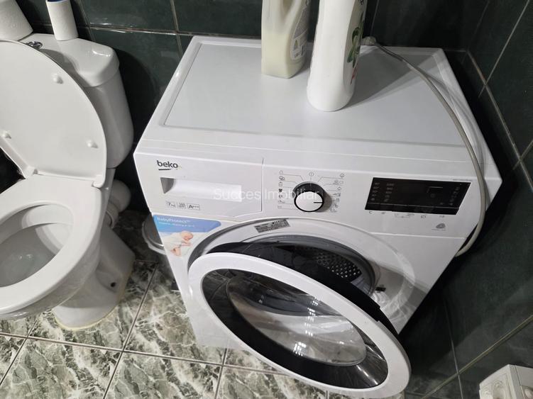 VICTORIEI- 4 CAM,130 MP,CENTRALA PROPRIE,MOBILAT CLASIC,FOARTE SPATIOS,900 EURO - 11