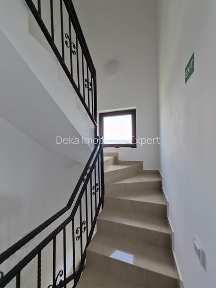 Vila P+1E+M, 6 camere, teren 300 mp! - 14