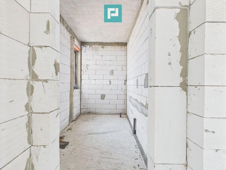 Casă nouă la roșu în Mândruloc - 14