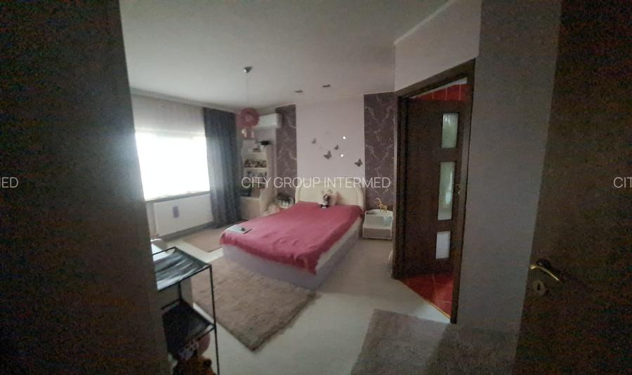 Techirghiol - vila P+1, zona buna, acces facil dinspre Constanta - 14