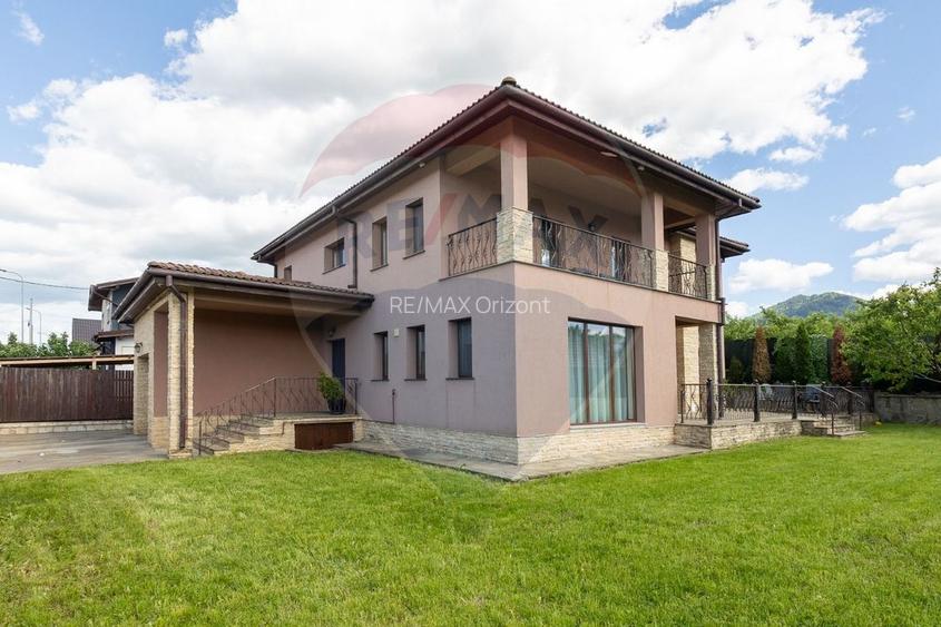 Casă  superba complet utilata teren 660mp - 38