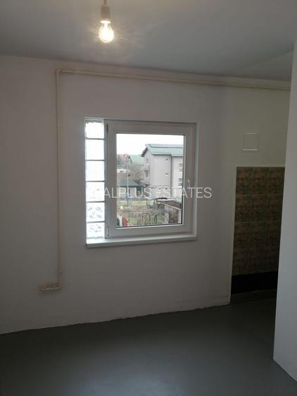 De vanzare 2 camere - etaj 2/3, central - Oras Otopeni - 4