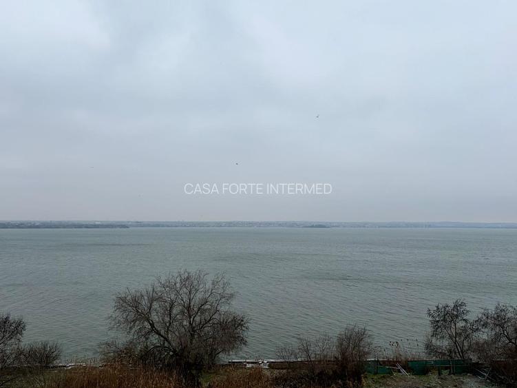 2 camere Statiunea Mamaia zona hotel Rex  135000 euro - 30