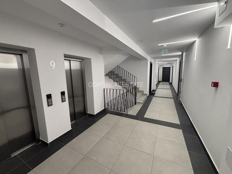 Chirie 2 Camere GranVia Lake View - Terasă cu vedere la Lac - 2