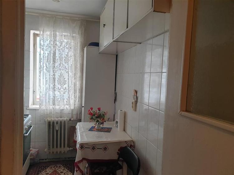 Apartament 3 camere Aleea Ghioceilor