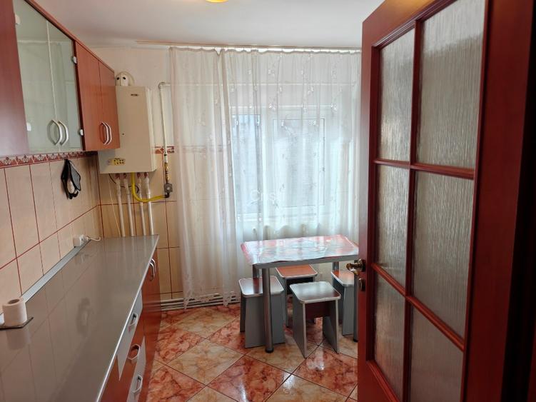 Apartament 2 camere decomandat - 3