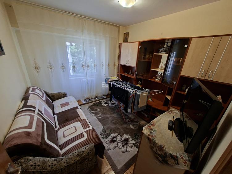 Apartament cu 3 camere, decomandat, etajul 3/8, zona Pacurari - 5