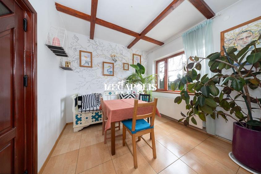 Pensiune de vânzare în Râșnov | 14 camere | 427 mp - 9