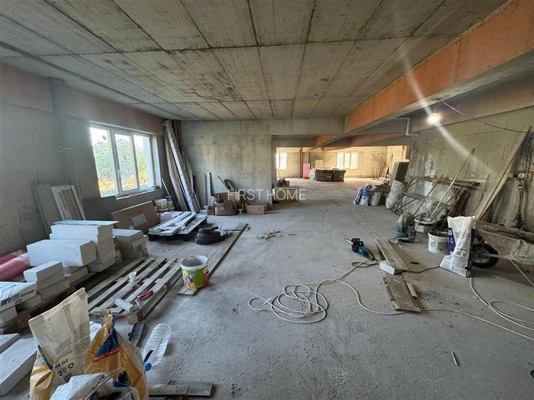 Sp com 277 mp, se poate inchiria si jumatate, bl nou, Lic Unirea - 19