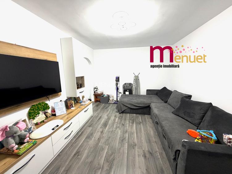 Apartament 2 camere,str.Isaccei,etaj 1 - 2