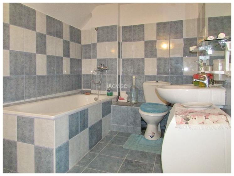 Casa deosebita cu gradina generoasa Vladeni - 15