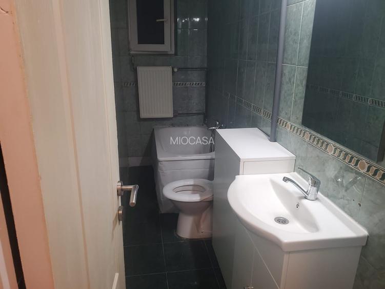 Aproape de Turist. Renovat. Mobilat si utilat. - 9