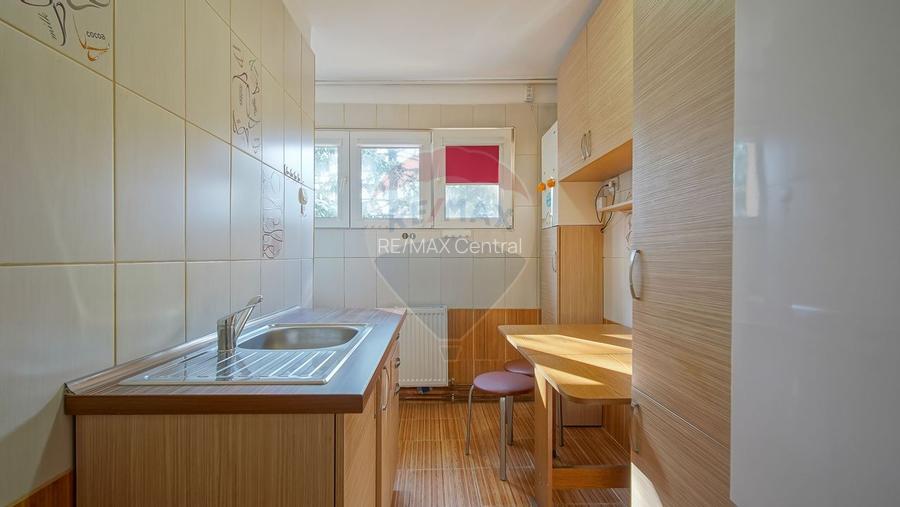 Apartament 2 cam de închiriat în Astra - 3