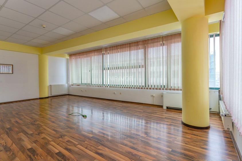 Spațiu birou individual în Brașov, Centru: 39 mp utili pe Strada N. Titulescu - 10