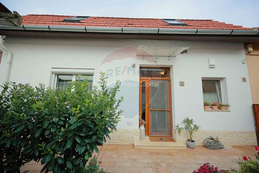 5 camere, central Nicolae Jiga, retras de la stradă, de vânzare - 19