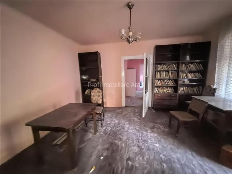 Casa cu 3 camere si pivnita in Lipova - 10