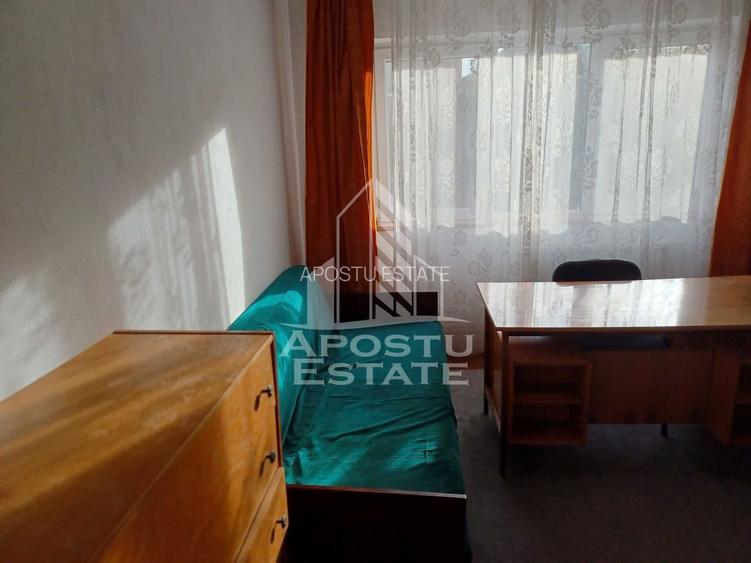Apartament cu 1 camera , centrala proprie , Zona Medicina - 2