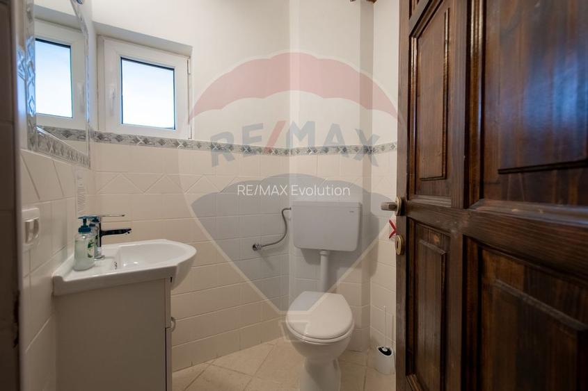 Cabana la Flo, 8 cam,P + M, teren 888 mp oportunitate de investitie ! - 24