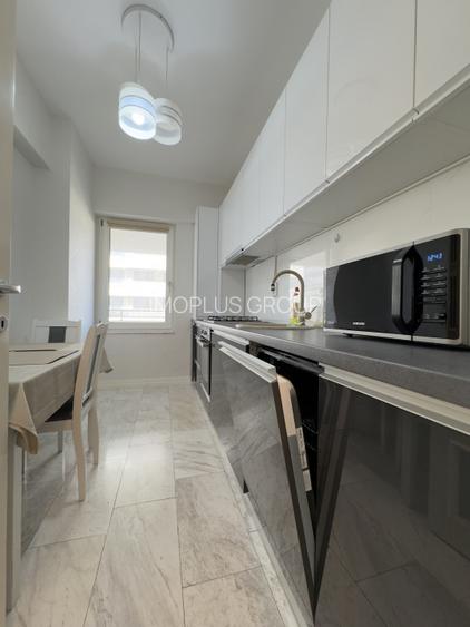 APARTAMENT DECOMANDAT  2 CAMERE ROYAL TOWN COPOU spre inchiriere - 9