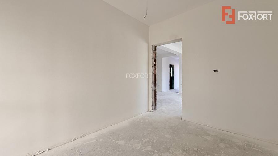 Duplex de vanzare, 3 camere pe parter + pod - Mosnita Veche - 11