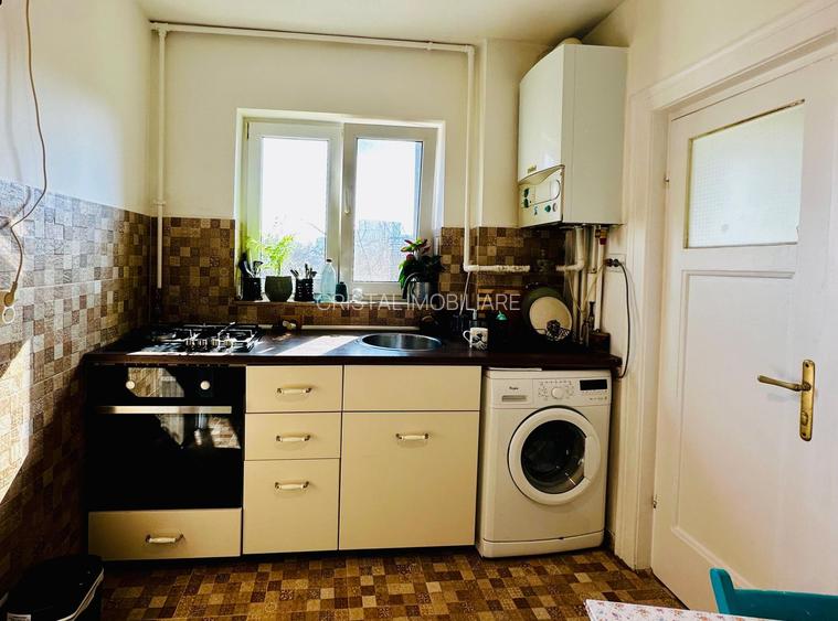 Apartament 3 camere + 1 birou,  Cotroceni, curte si gradina, metrou Eroilor - 14