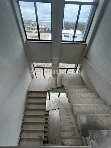 SPATIU BIROURI//TATARANI - 9