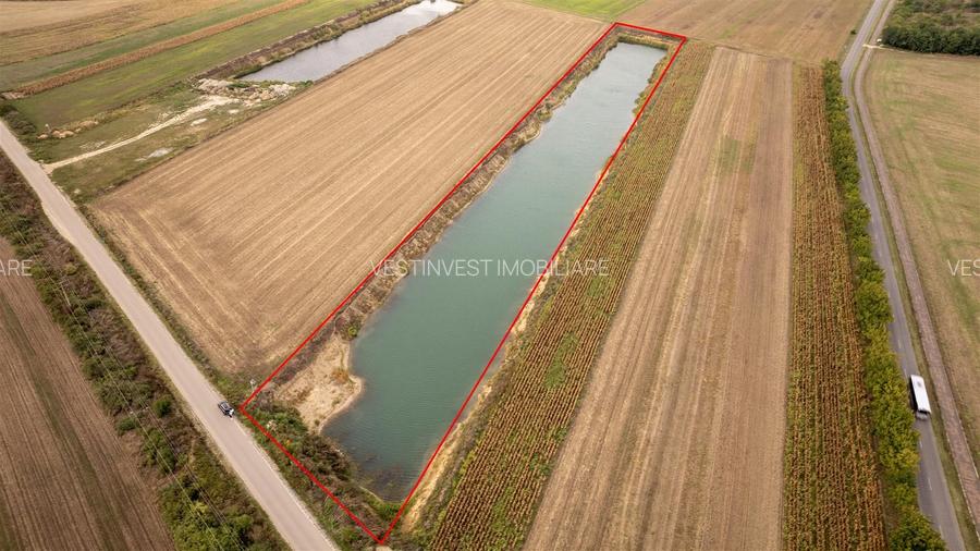 Teren extravilan Santau cu luciu de apa - 3