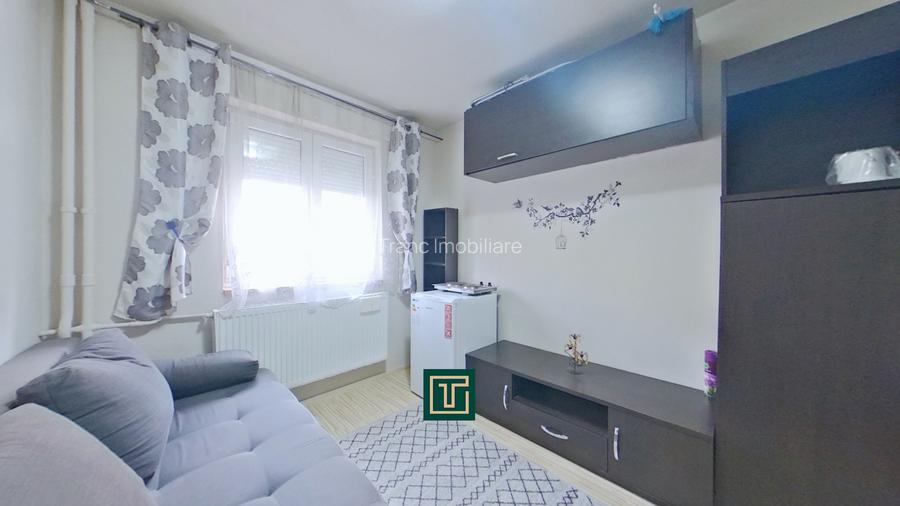 Garsonieră confort 3 de închiriat în Arad – zona Patria - 2