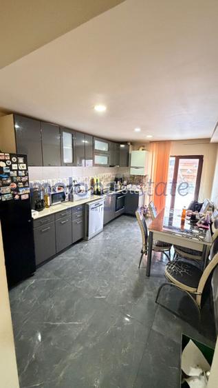 Duplex de vanzare / Zona Edgard Quinet / Cart. Manastur - 2