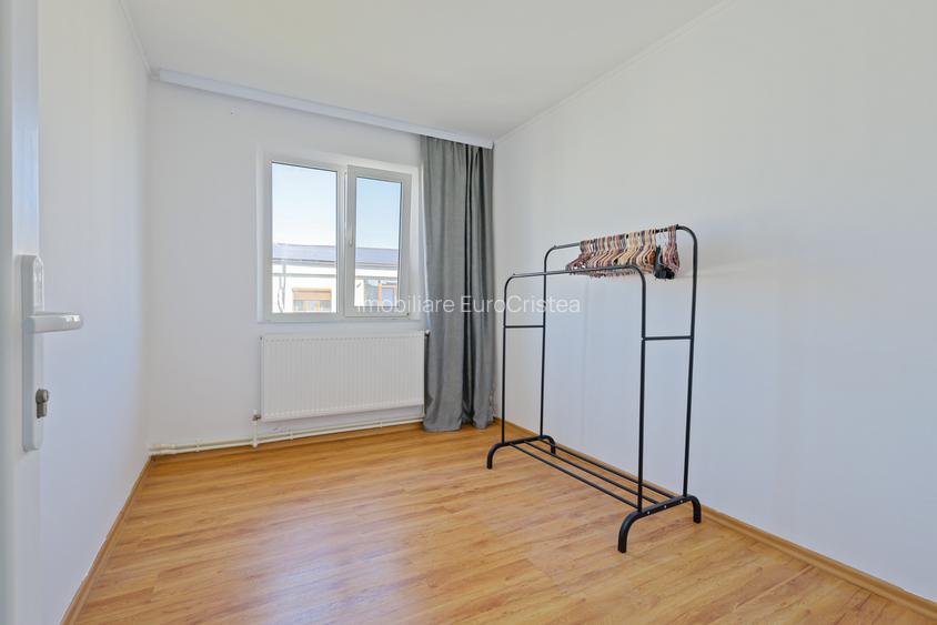 Apartament 3 camere de vânzare în Mangalia, Str. Sirenei . - 6