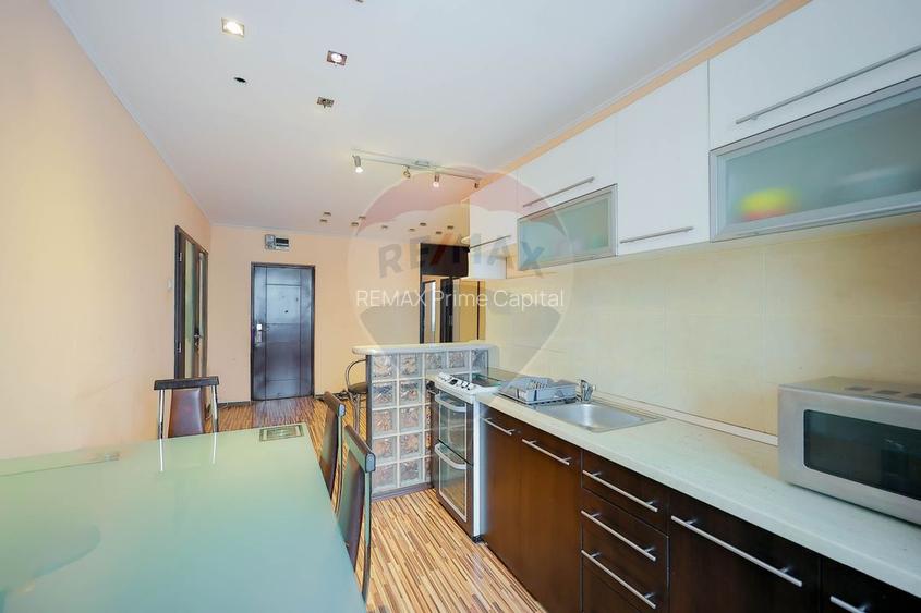 De vânzare apartament  cu 3 camere în zona Nufărul - 6