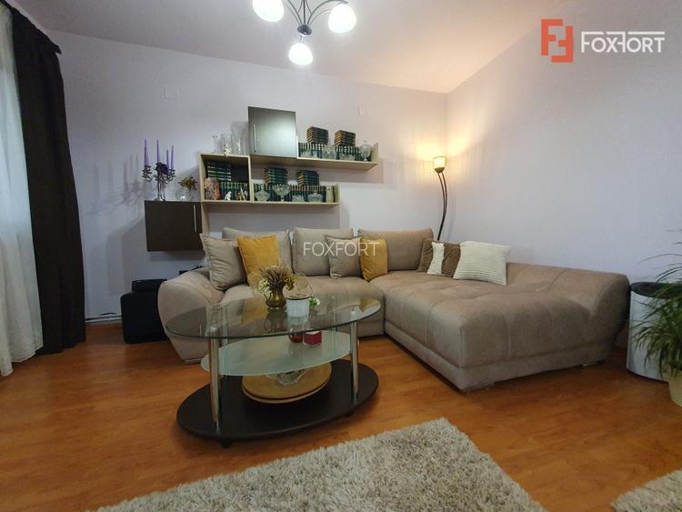 Oportunitate de investitie: 2 case total 8 camere si SAD - Freidorf - 47