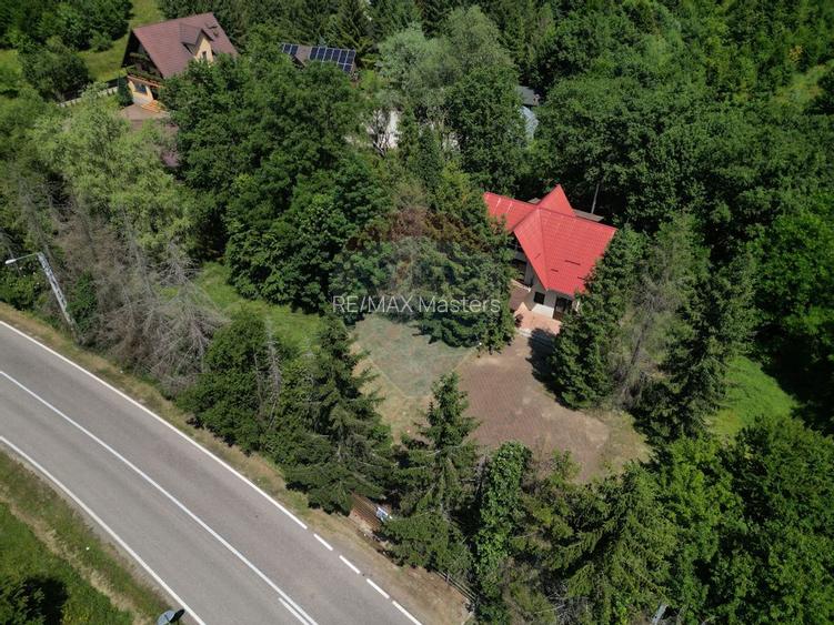 Casa cu teren generos – refugiul perfect în Paltinoasa, Suceava - 4