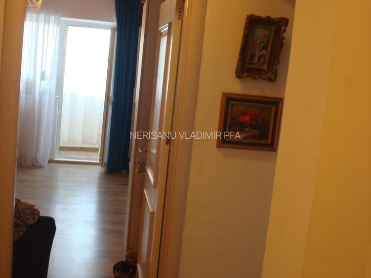 Apartament renovat, mobilat elegant penthhouse Calea Mosilor Metrou Bucur Obor - 3